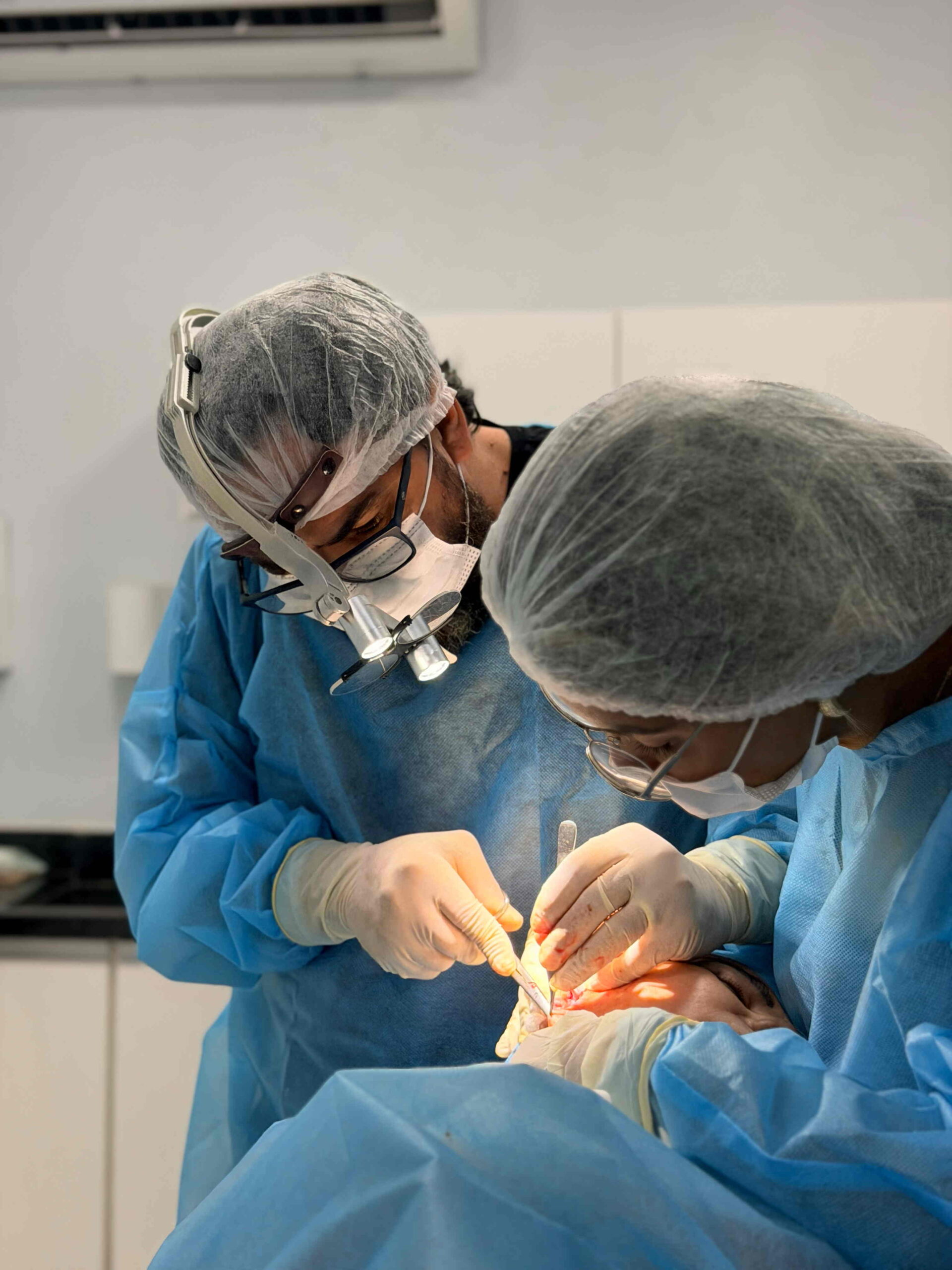 Centro cirúrgico da equipe Sculptface Odontologia